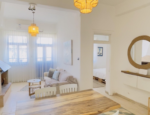 Furnished apartment in Jabal Amman – 1st Circle