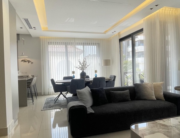Beautiful Apartment for Rent in the Heart of Al Sweifieh