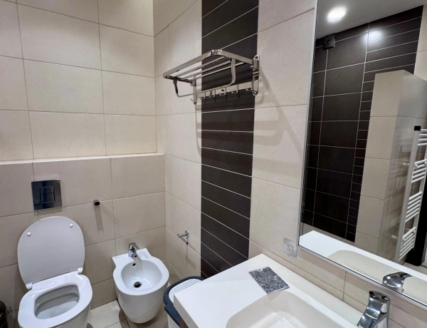 Fully Furnished 3-Bedroom Ground Floor Apartment for Rent in 4th Circle, Jabal Amman