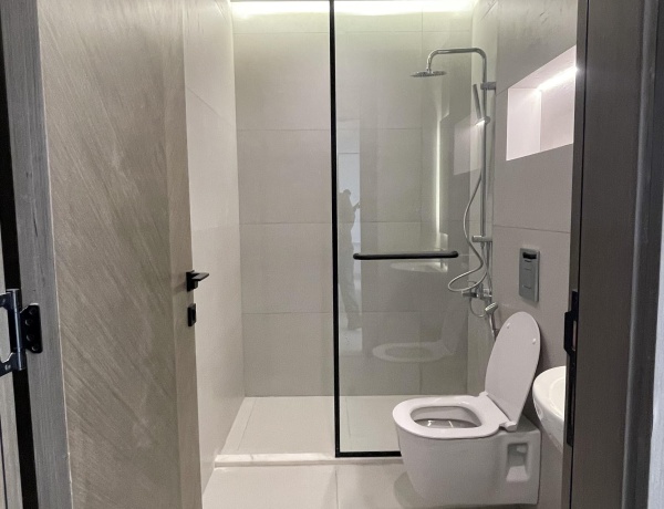 Modern 2-Bedroom Apartment with Spacious Terrace – Abdoun, Amman