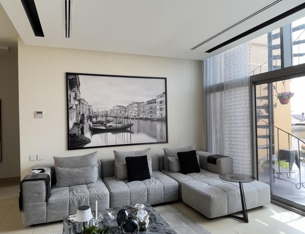 Attached Villa for Sale in Al-Dhayher – Luxury Design & Comfortable Living
