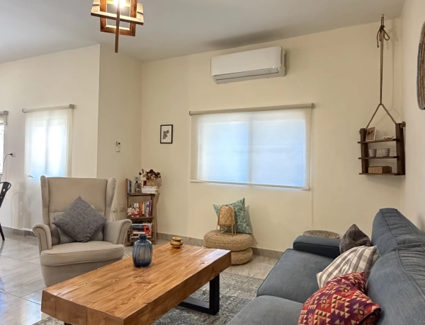 2-Bedroom Apartment for rent in Jabal Al Lweibdeh | 120 sqm | Amman