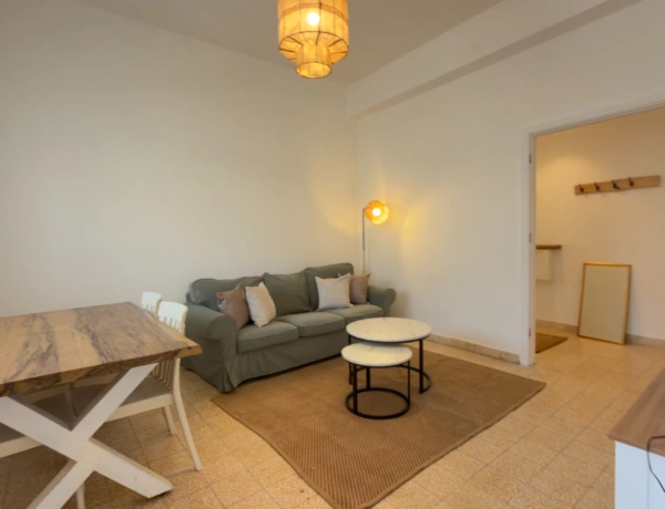 Spacious 2-Bedroom Apartment for Rent in Jabal Al-Weibdeh, Amman