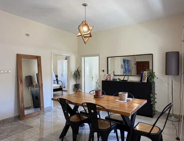 2-Bedroom Apartment for rent in Jabal Al Lweibdeh | 120 sqm | Amman