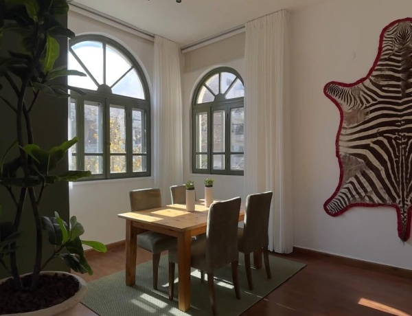 2-Bedroom Apartment for Rent in Jabal Al-Weibdeh Near Paris Square
