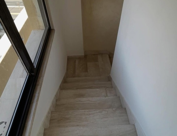For Rent | Three-Bedroom Duplex Rooftop Apartment – Abdoun (Unfurnished