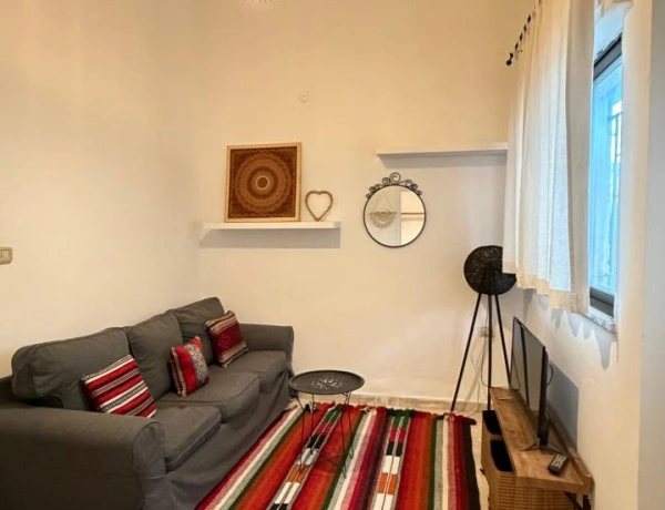 Apartment for Rent in Jabal Al Lweibdeh | 1 Bedroom | 60 sqm