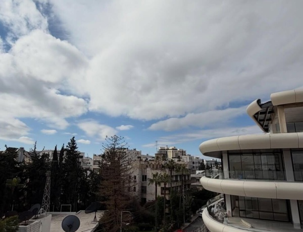 Premium Third-Floor Apartment for Sale – Spacious 4 Master Bedrooms | 250 sqm