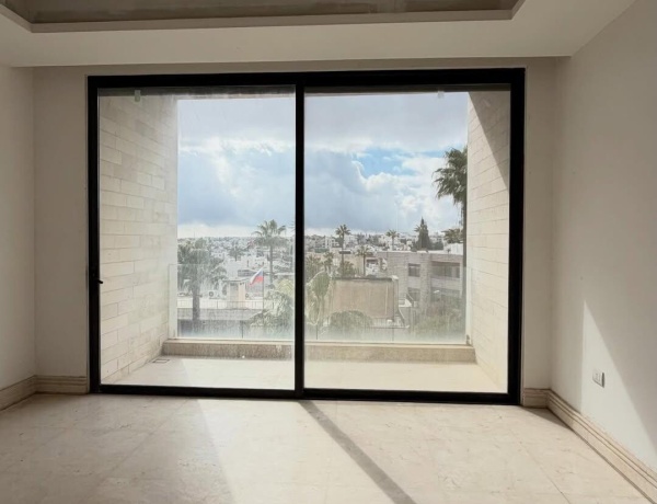 Premium Third-Floor Apartment for Sale – Spacious 4 Master Bedrooms | 250 sqm