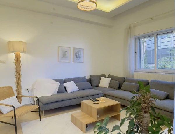 Charming Garden Apartment in the Heart of Jabal Al-Weibdeh